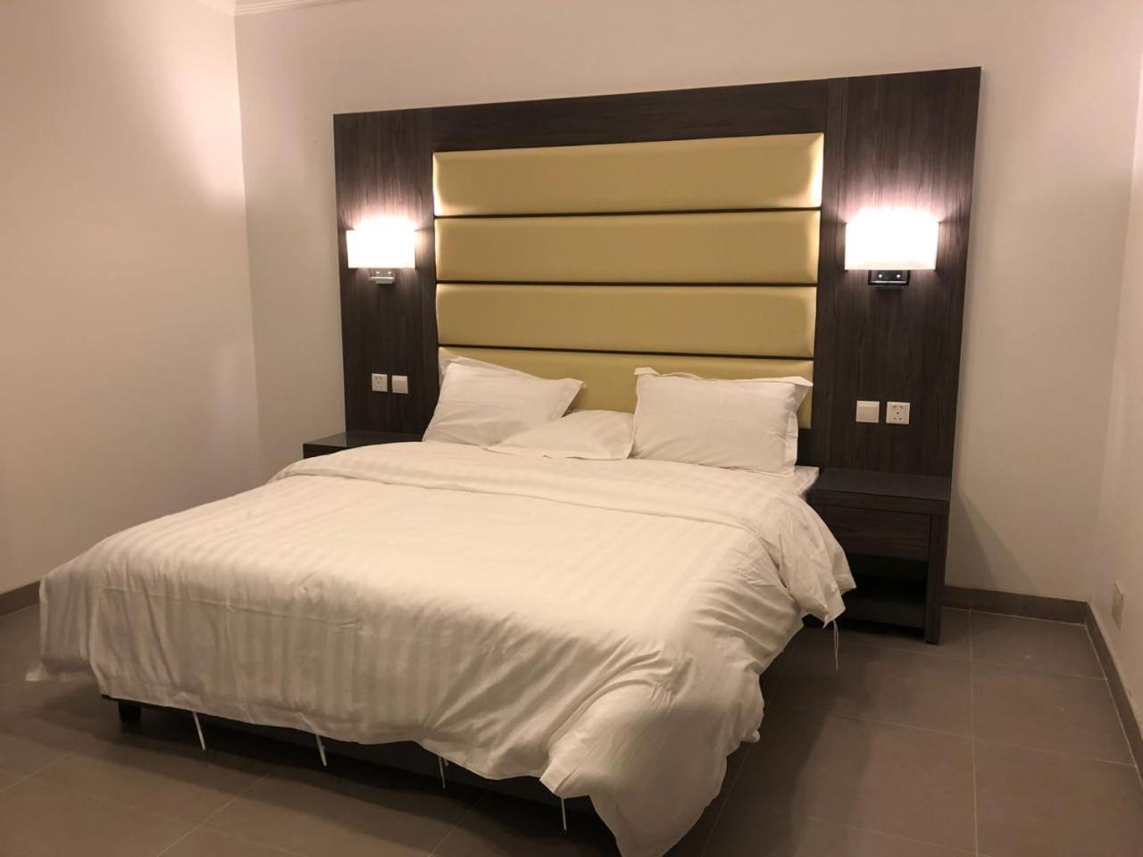 Villa Hotel Apartments Al Khobar Exteriör bild