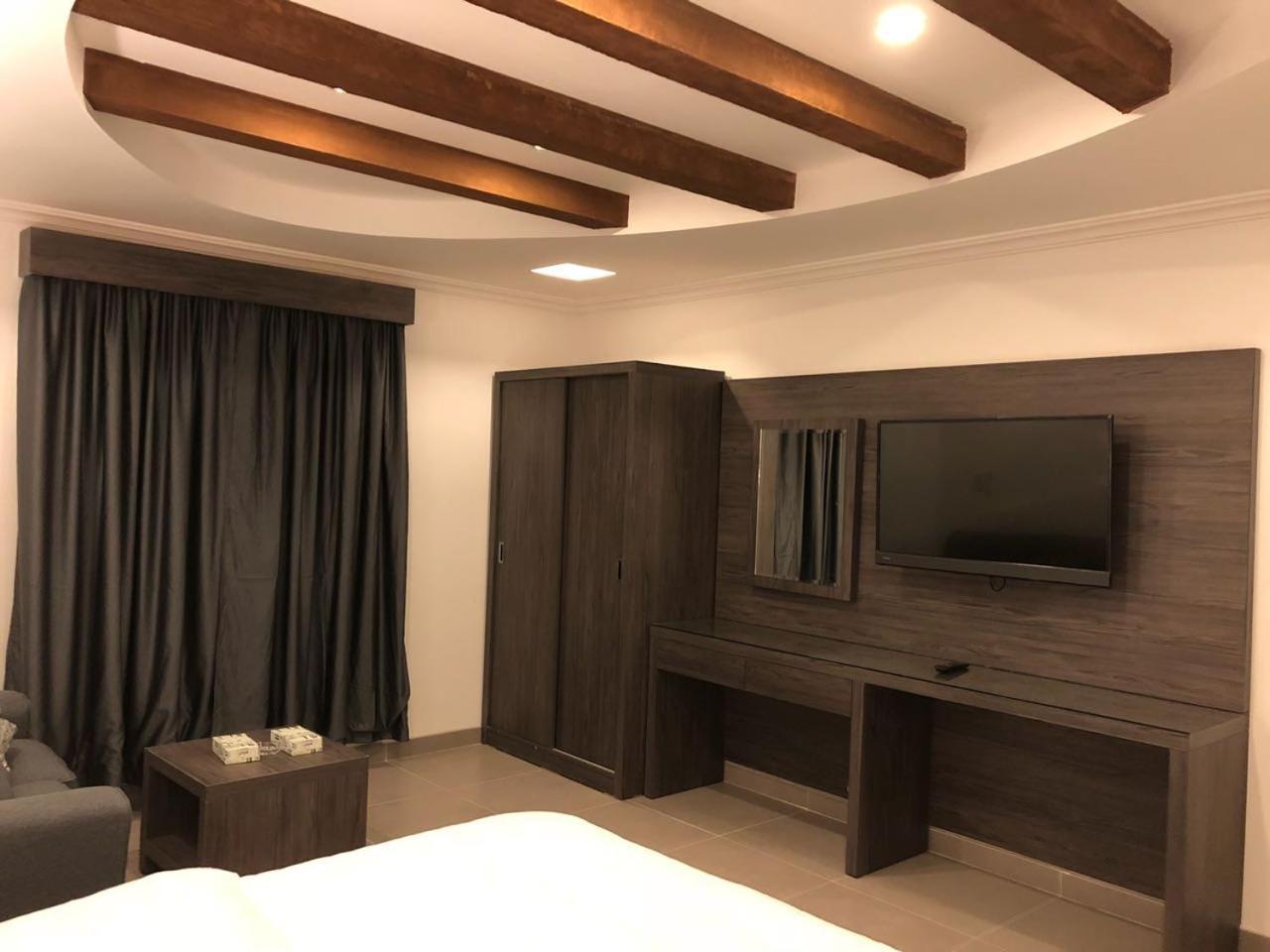 Villa Hotel Apartments Al Khobar Exteriör bild