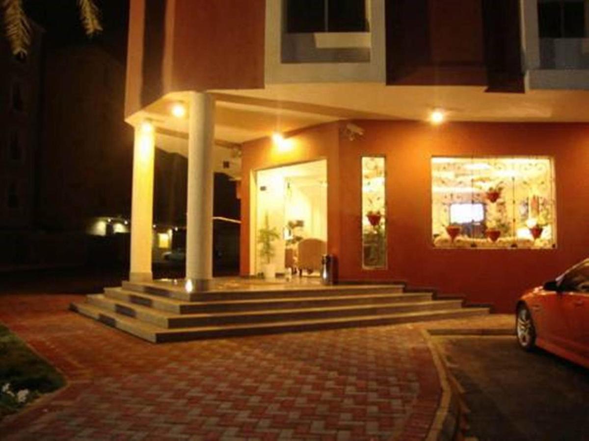 Villa Hotel Apartments Al Khobar Exteriör bild